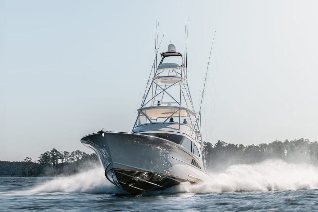 68 JBBW Hull 64_Renegade_pc Luke Pearson_Running Flare 3