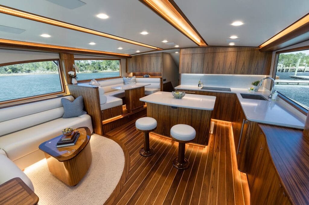 68 JBBW Hull 64_Renegade_pc Luke Pearson_Salon-Galley 1