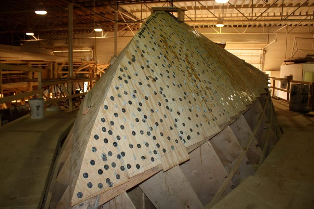 New Construction_64 Hull 59_BottomPlanking 1