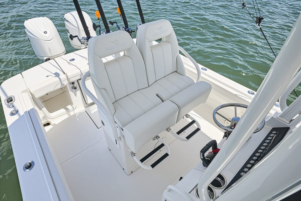 New_Regulator_23_For_Sale_at_Bluewater_Yacht_Sales_I_07