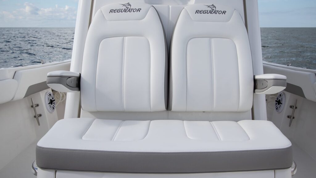 New_Regulator_28_For_Sale_at_Bluewater_Yacht_Sales_I_04