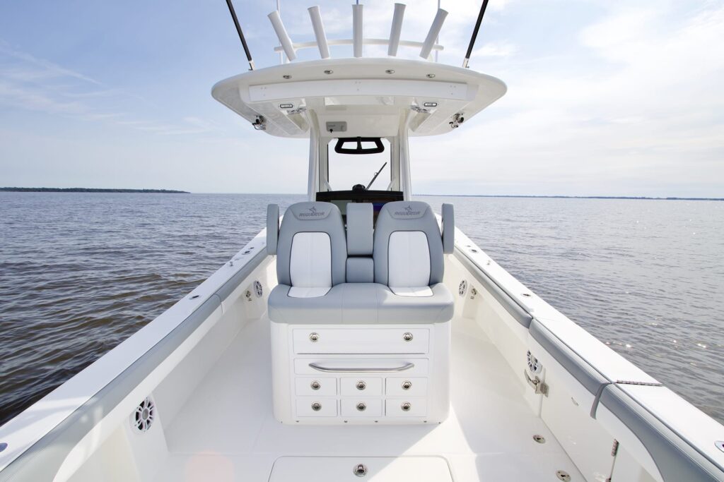 New_Regulator_31_For_Sale_at_Bluewater_Yacht_Sales_I_02