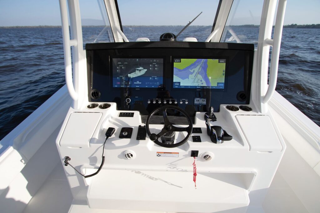 New_Regulator_37_For_Sale_at_Bluewater_Yacht_Sales_I_09